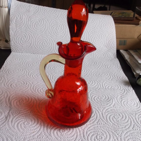 vintage blown glass cruet. amberina